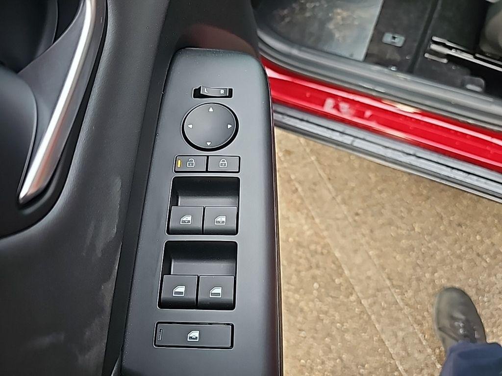New 2026 Red Hyundai SEL Premium AWD image 11