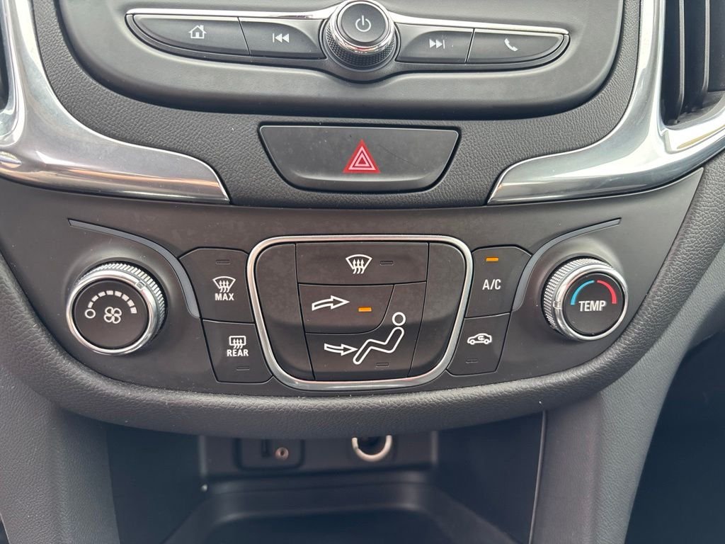 Used 2018 White Chevrolet LT image 25