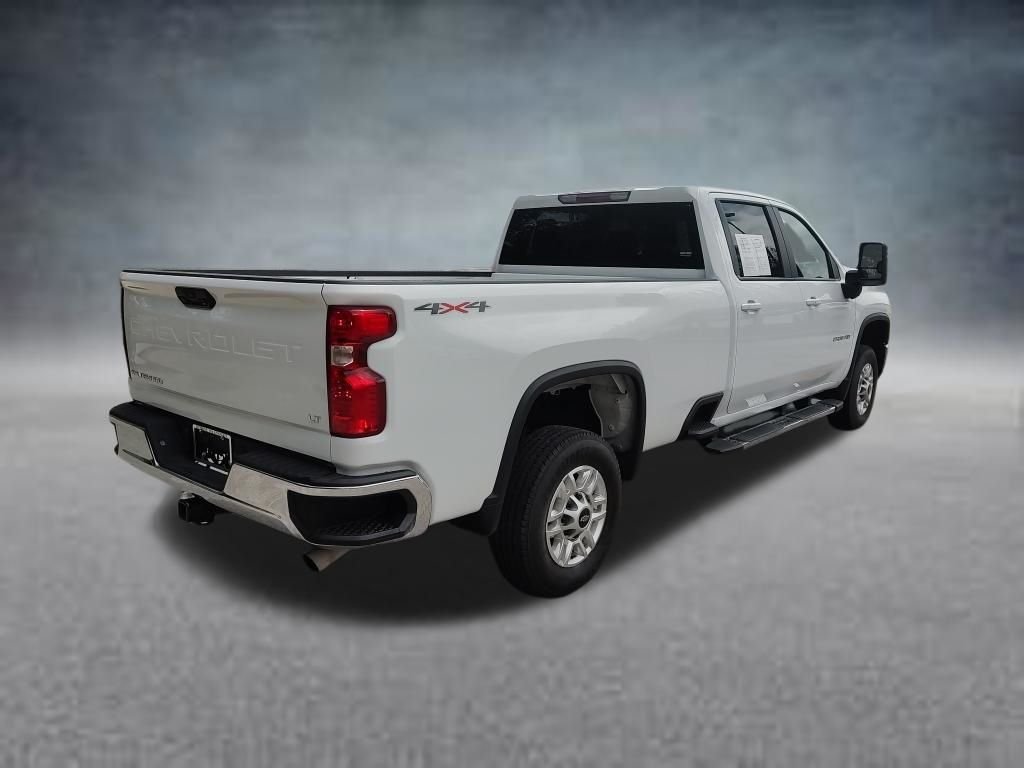 Used 2025 White Chevrolet LT image 7
