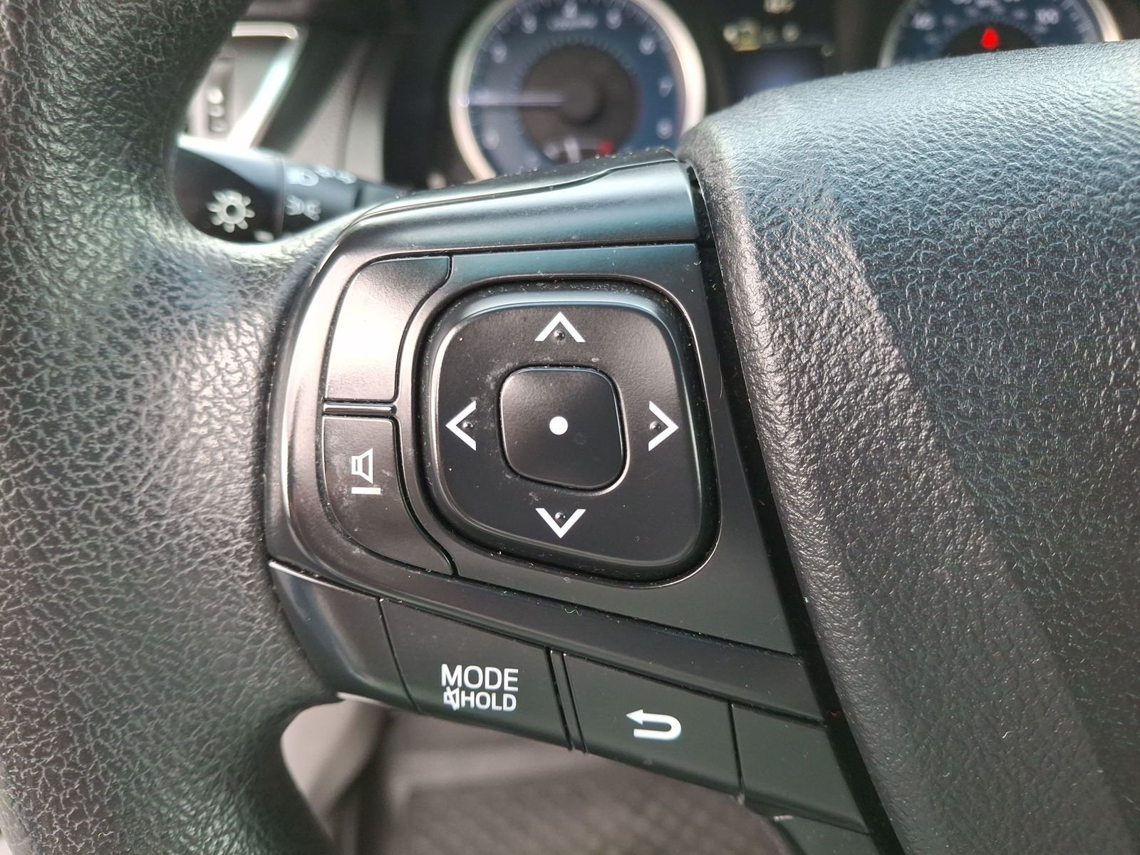 2017 Toyota Camry LE - Photo 14