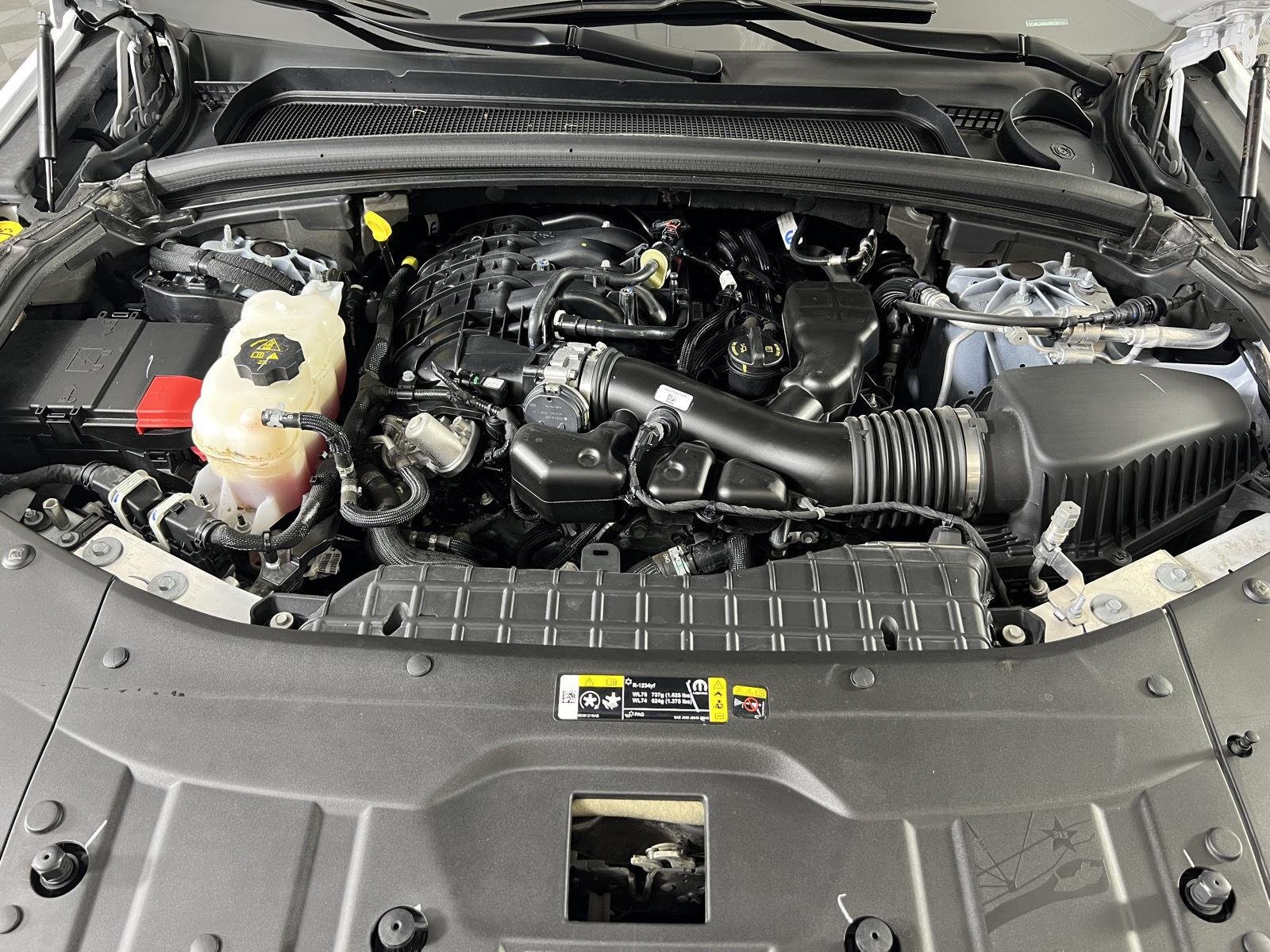 Used 2025 Wh Jeep  image 32