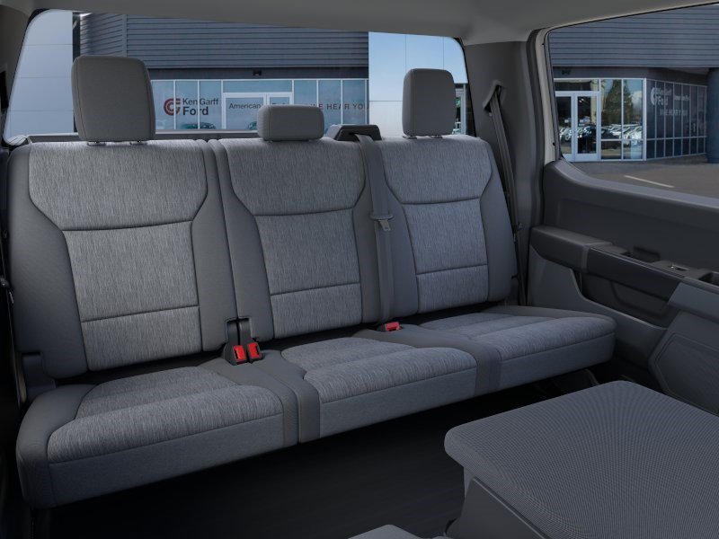 New 2026 Oxford White Ford XL image 12