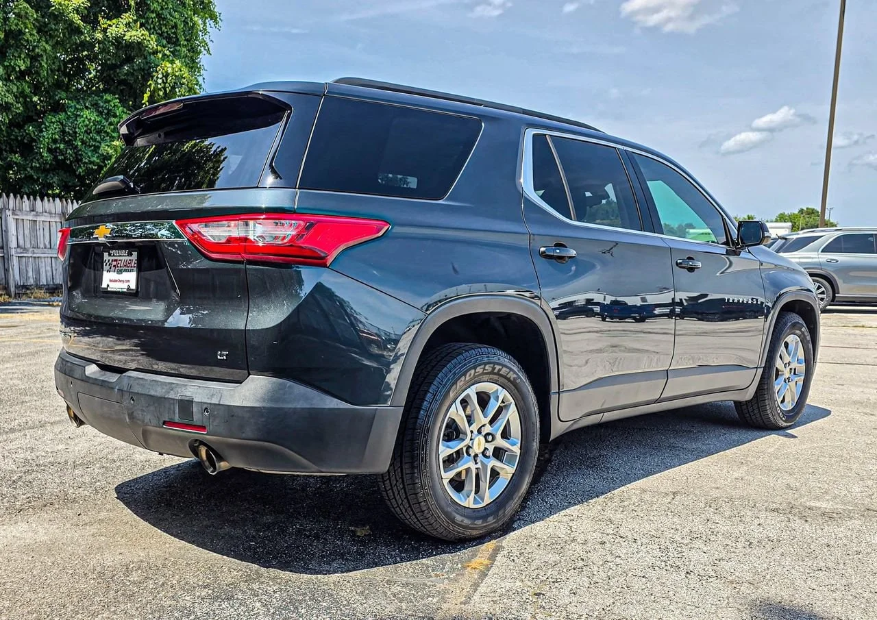 Used 2019 Graphite Chevrolet LT Leather image 5