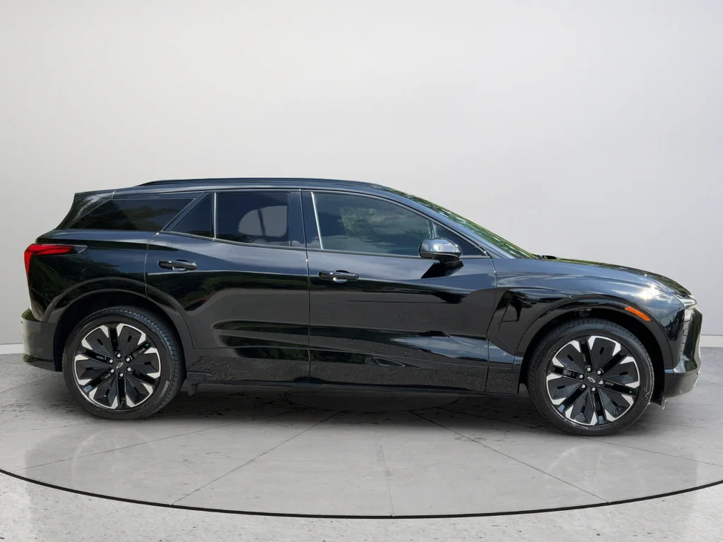 Used 2024 Black Chevrolet RS image 10