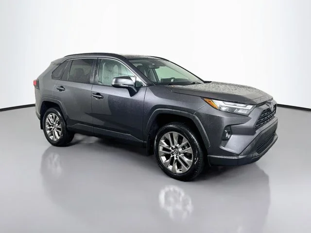 Used 2024 Magnetic Gray Metallic Toyota XLE Premium image 24
