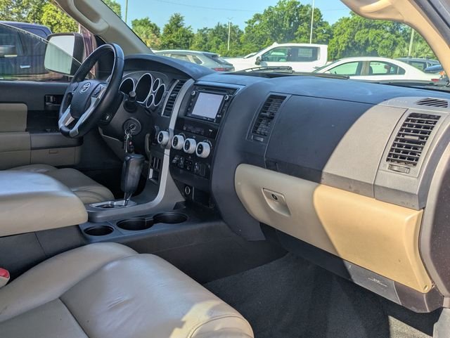 Used 2016  Toyota SR5 image 28