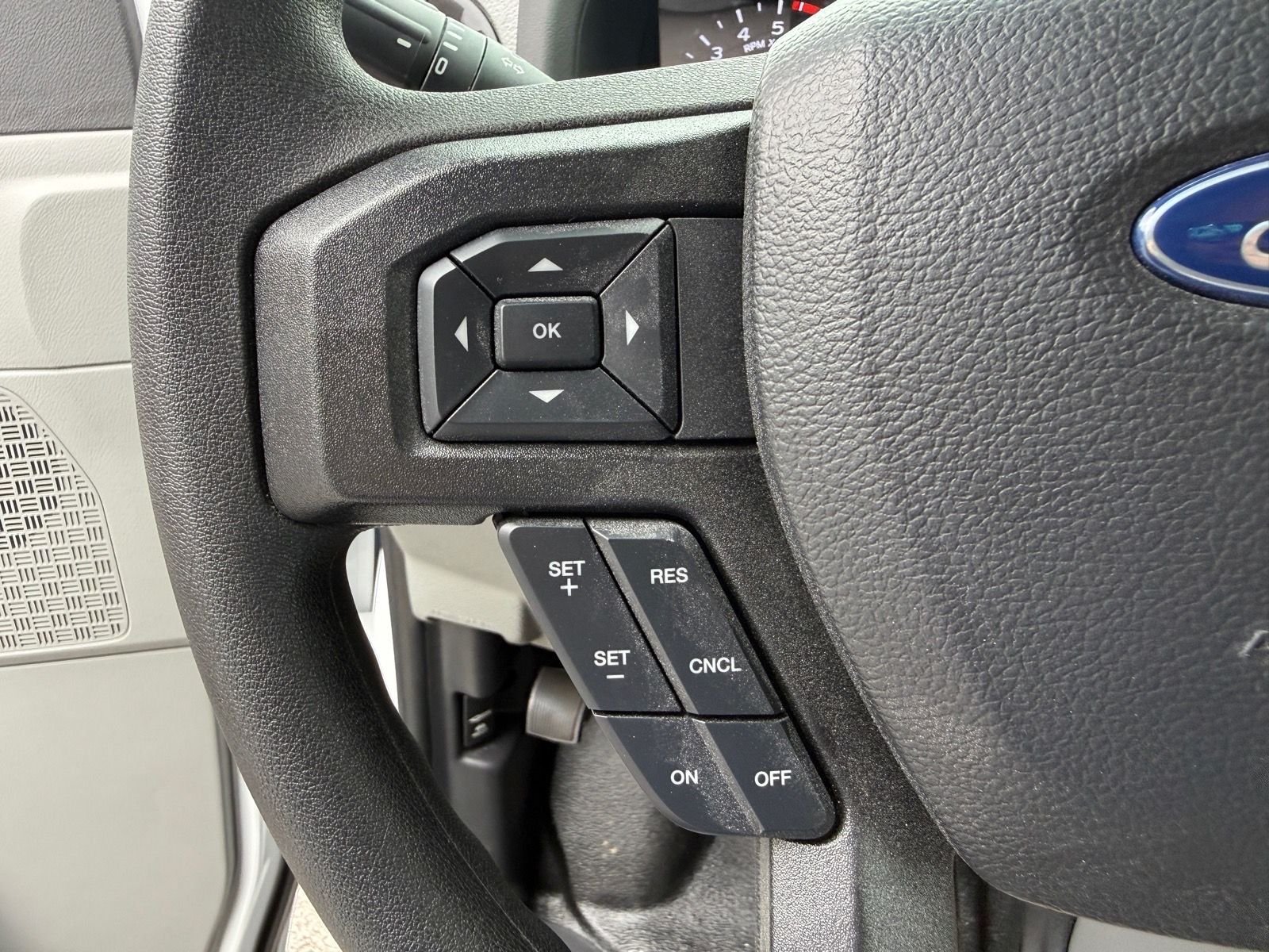 2026 Ford E-Series Cutaway Base - Photo 18