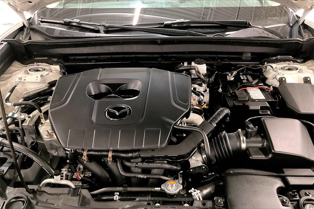 2025 MAZDA CX-30 - Image 8