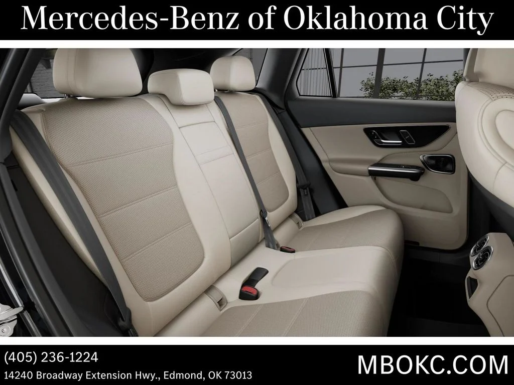 New 2027 Black Mercedes-Benz GLC 300 image 5