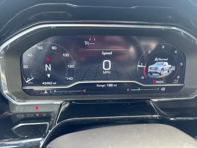 Used 2024 Sterling Metallic GMC Elevation image 27
