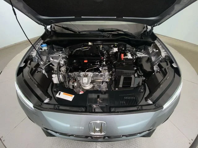 Used 2023 Silver Honda LX image 24
