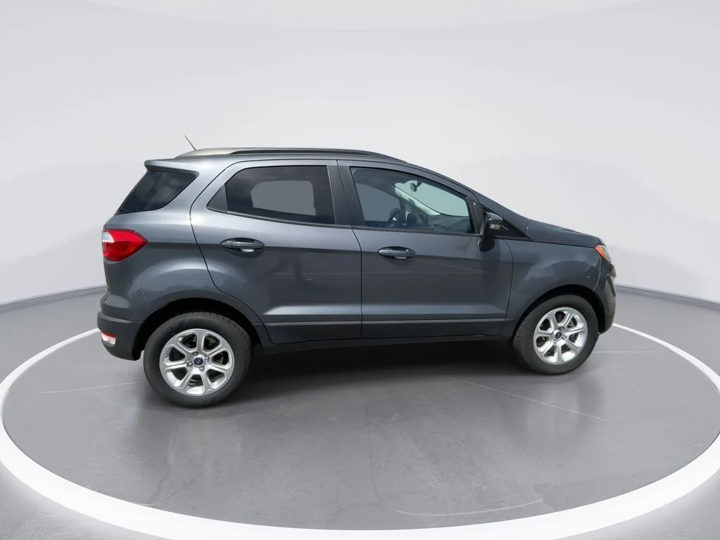 Used 2020 Gray Ford SE image 9
