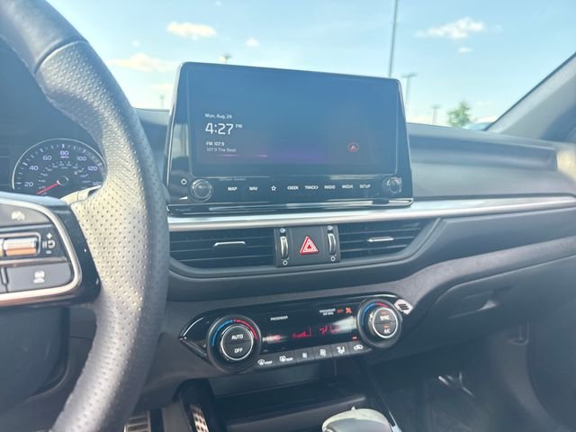 Used 2024 Gray Kia GT-Line image 18
