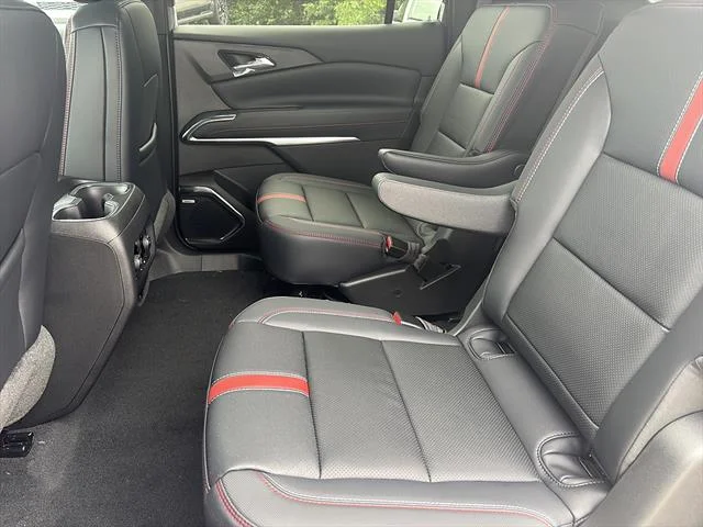 2026 Chevrolet Traverse RS - Photo 13