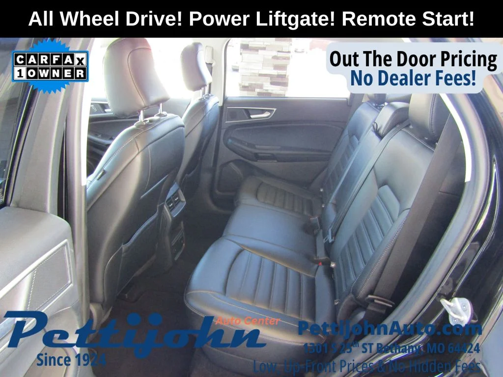 Used 2023 Black Ford SEL image 30