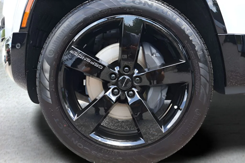 New 2026 Borasco Grey Land Rover X-Dynamic SE image 30