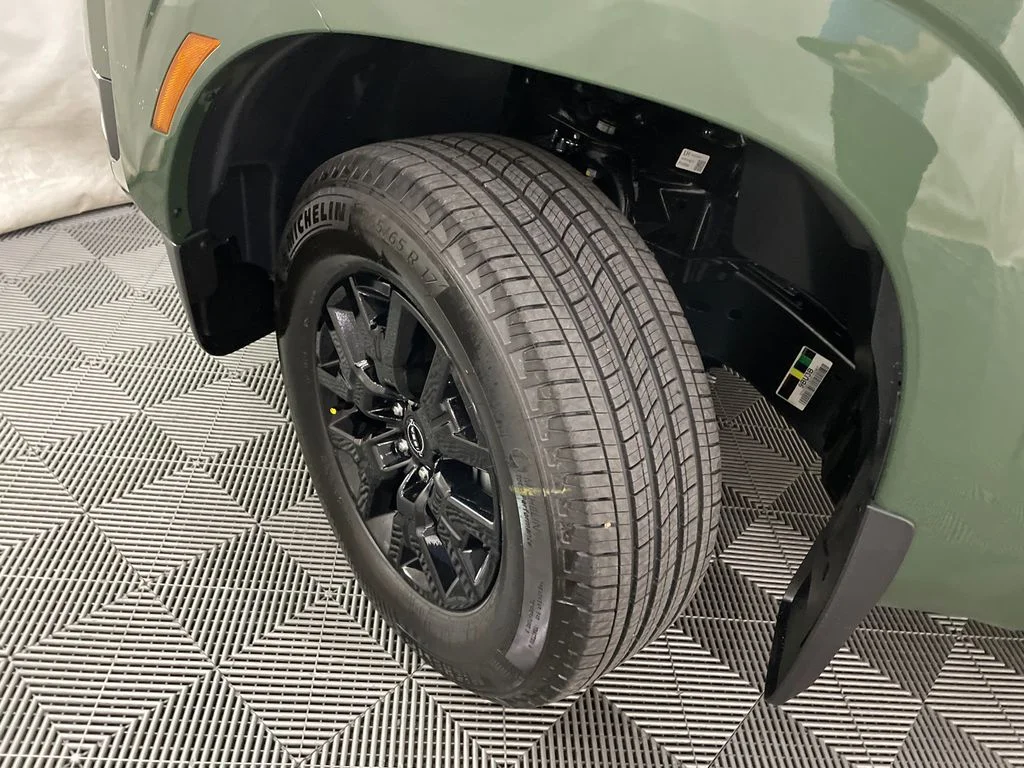 New 2026 Tactical Green Metallic Nissan Crew Cab SV image 27