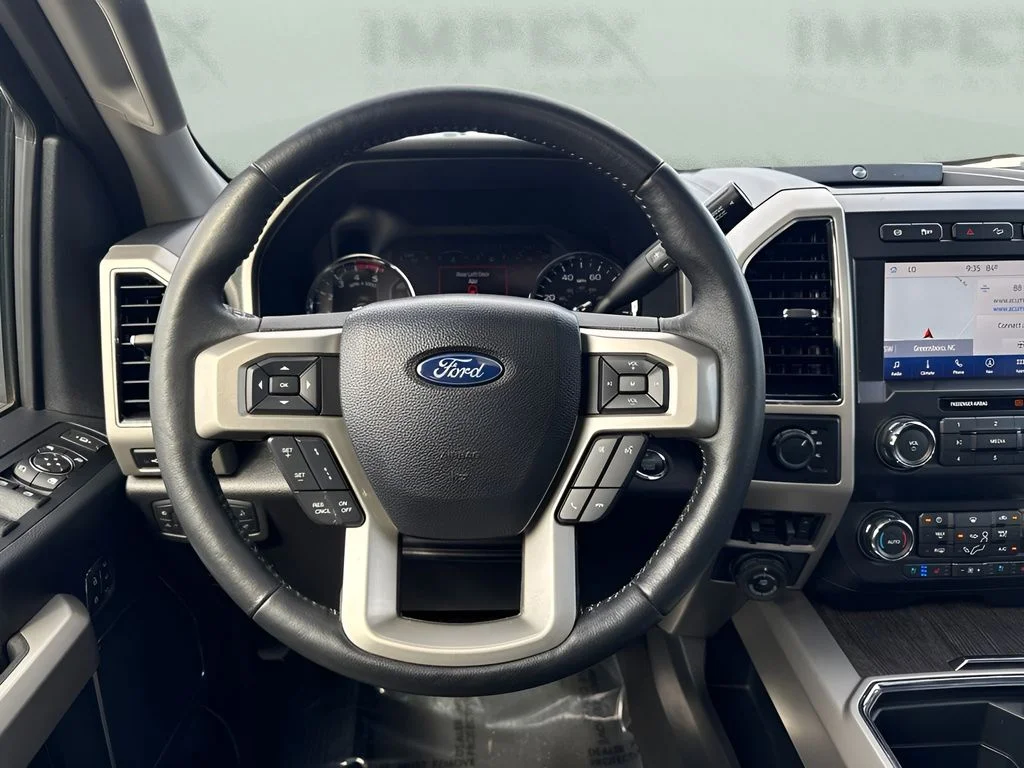 Used 2021 White Ford Lariat image 9