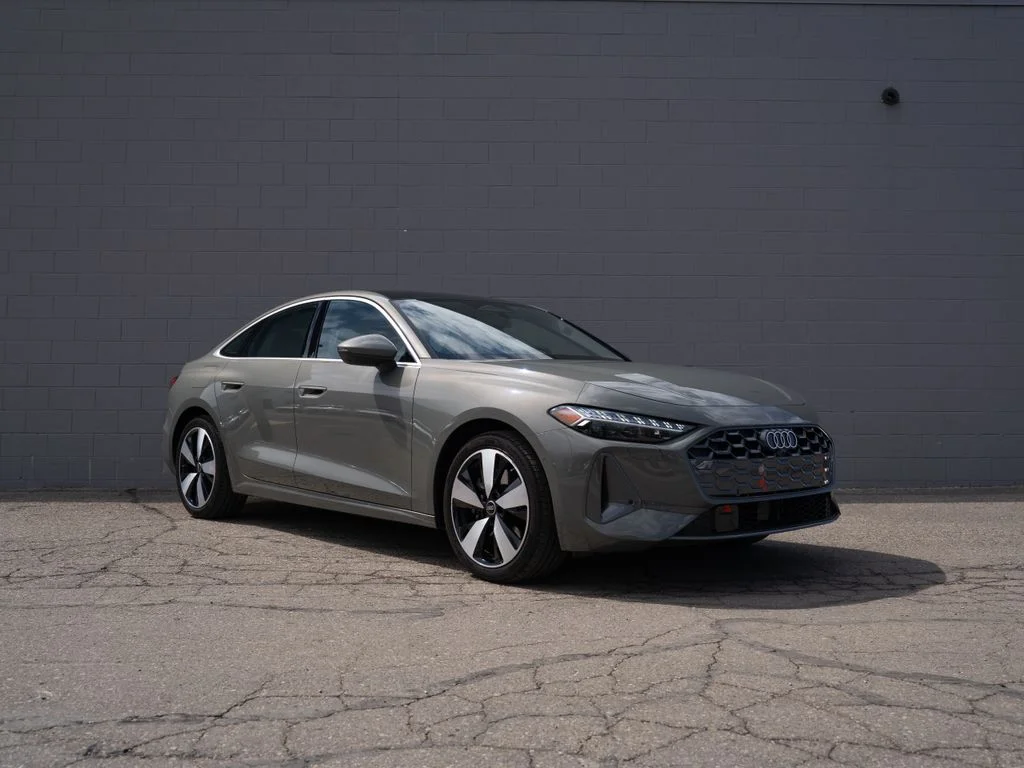 Used 2025 Gray Audi  image 9