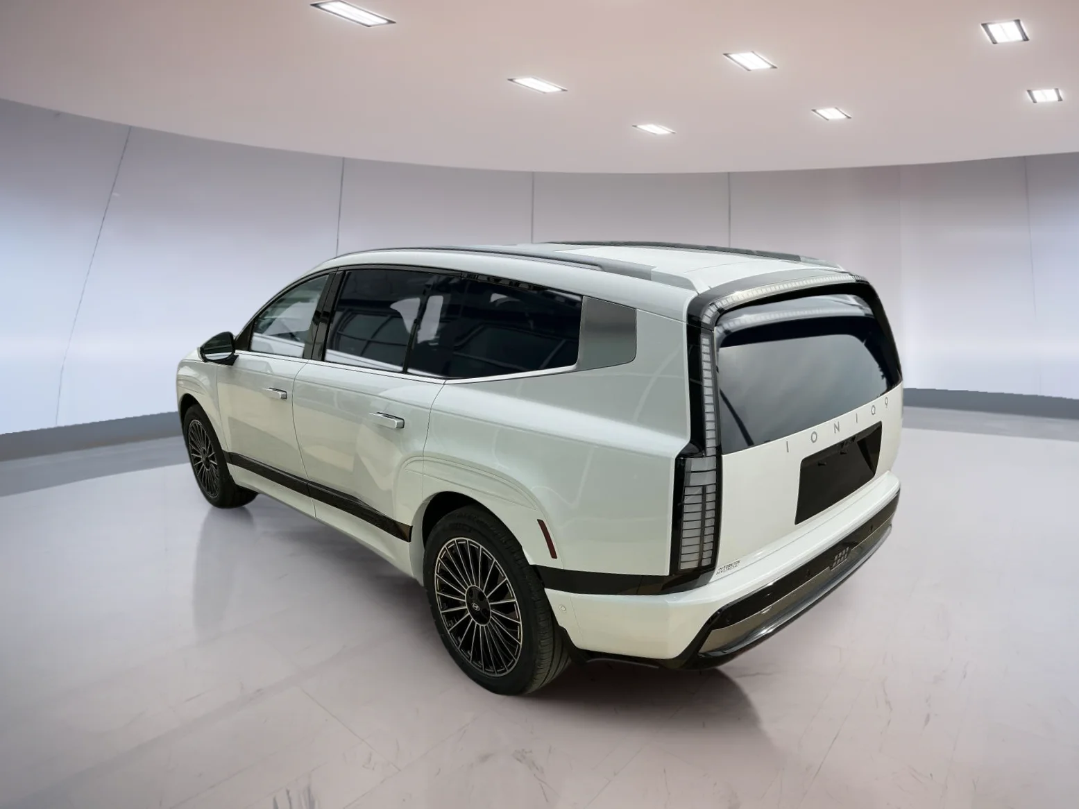 New 2026 White Hyundai Preferred image 4