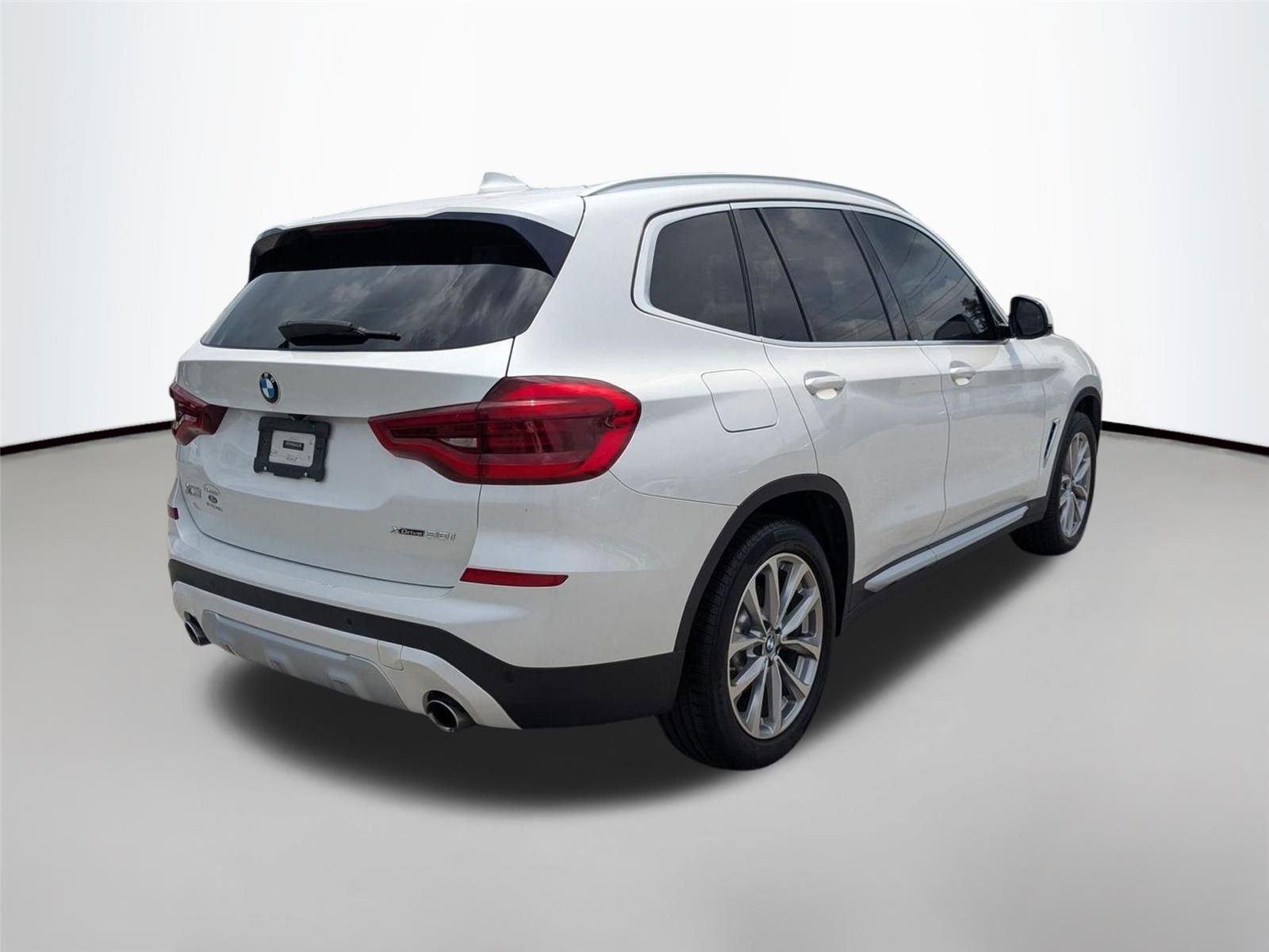 Used 2019 Mineral White Metallic BMW xDrive30i image 5
