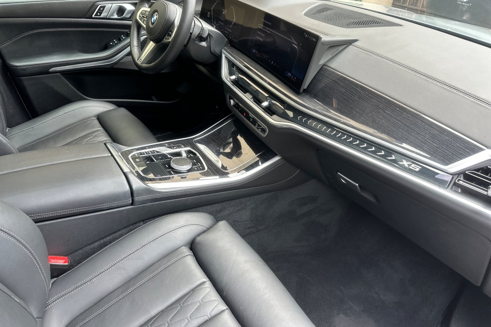 Used 2024 Brooklyn Grey Metallic BMW sDrive40i image 15