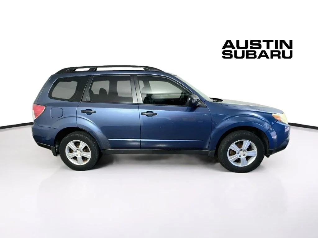 Used 2011 Blue Subaru 2.5X image 8