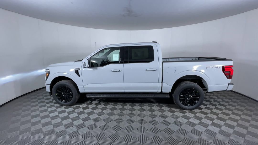 New 2026 Avalanche Ford Lariat image 6
