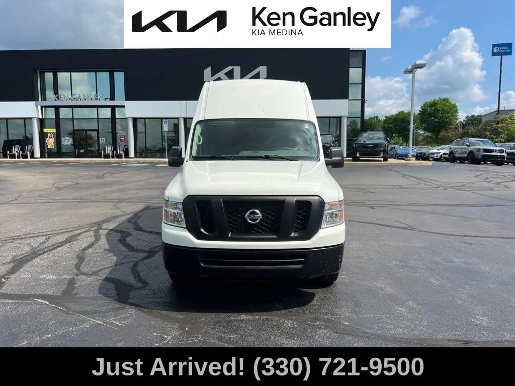 Used 2021 White Nissan S image 2