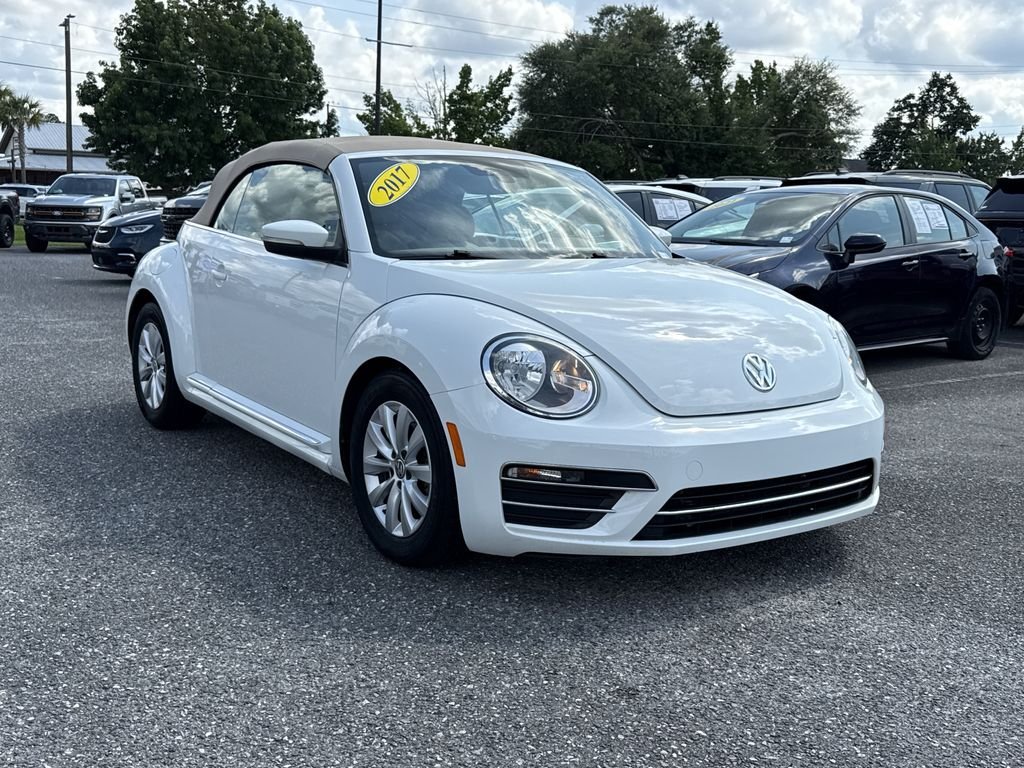 Used 2017 White Volkswagen 1.8T S image 6