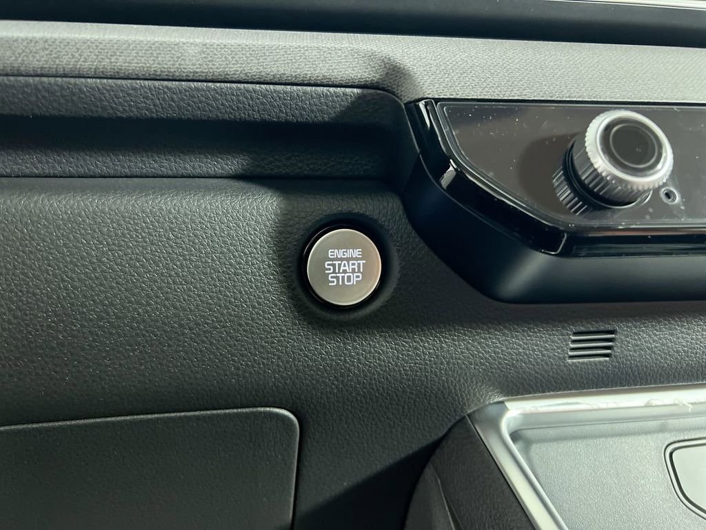 New 2026 Aurora Black Pearl Kia SX image 22