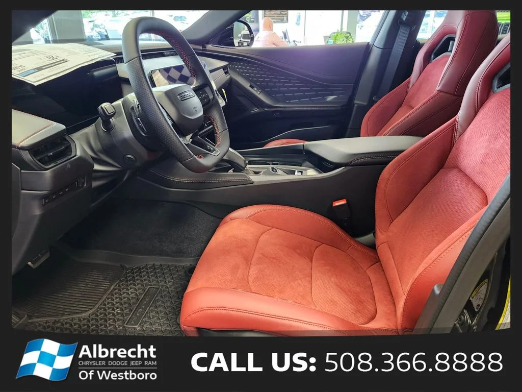 New 2026 Diamond Black Crystal Pearlcoat Dodge R/T Plus image 21