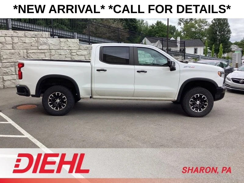 Used 2022 White Chevrolet ZR2 image 8