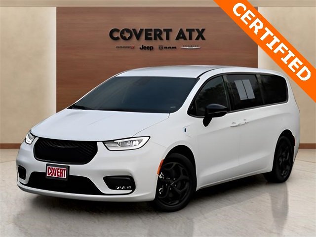 2024 Chrysler Pacifica PHEV Select