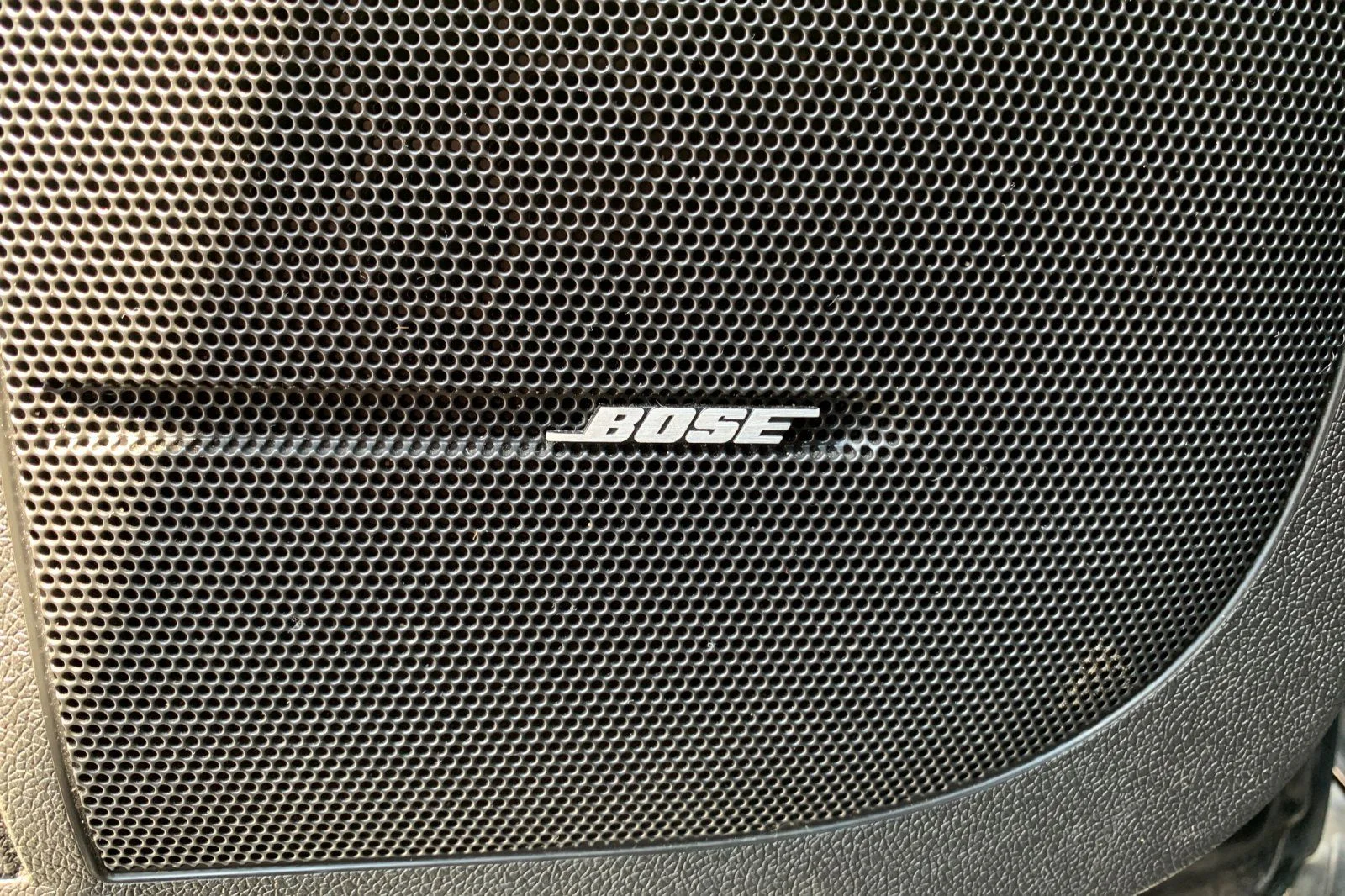 Used 2016 Silver GMC SLT-1 image 23