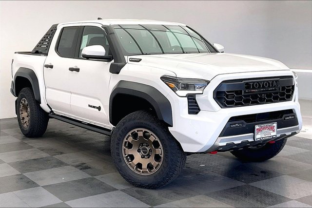 2026 Toyota Tacoma i-FORCE MAX Trailhunter