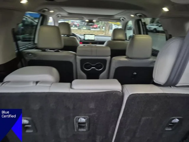Used 2024  Honda Touring image 32