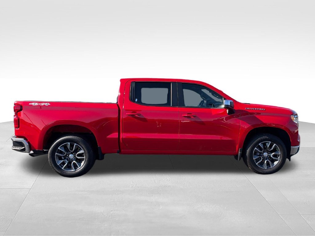 Used 2024 Red Chevrolet LT image 7