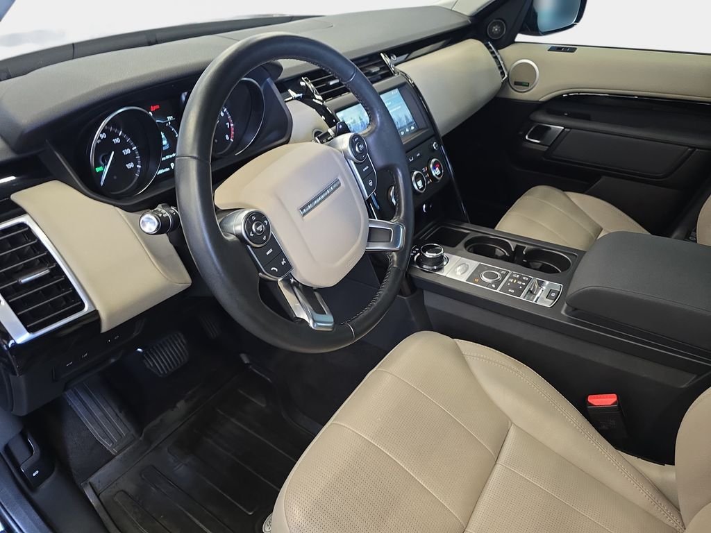 Used 2018 Black Land Rover SE image 20
