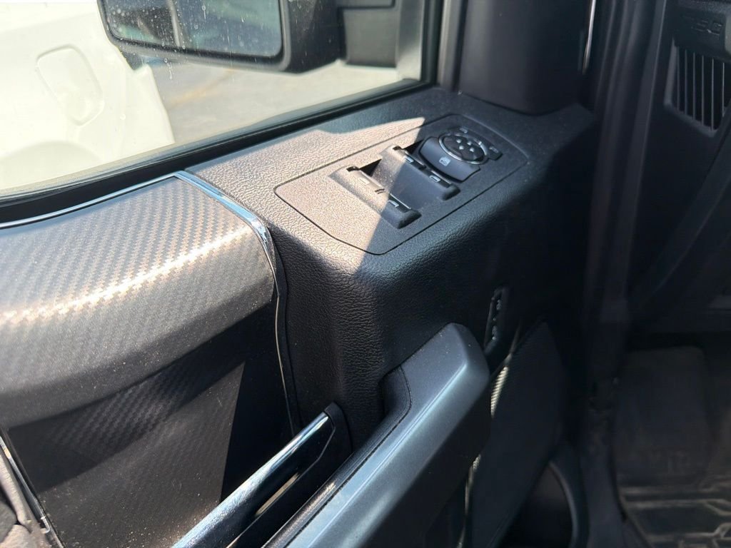 Used 2020 Black Ford XLT image 20