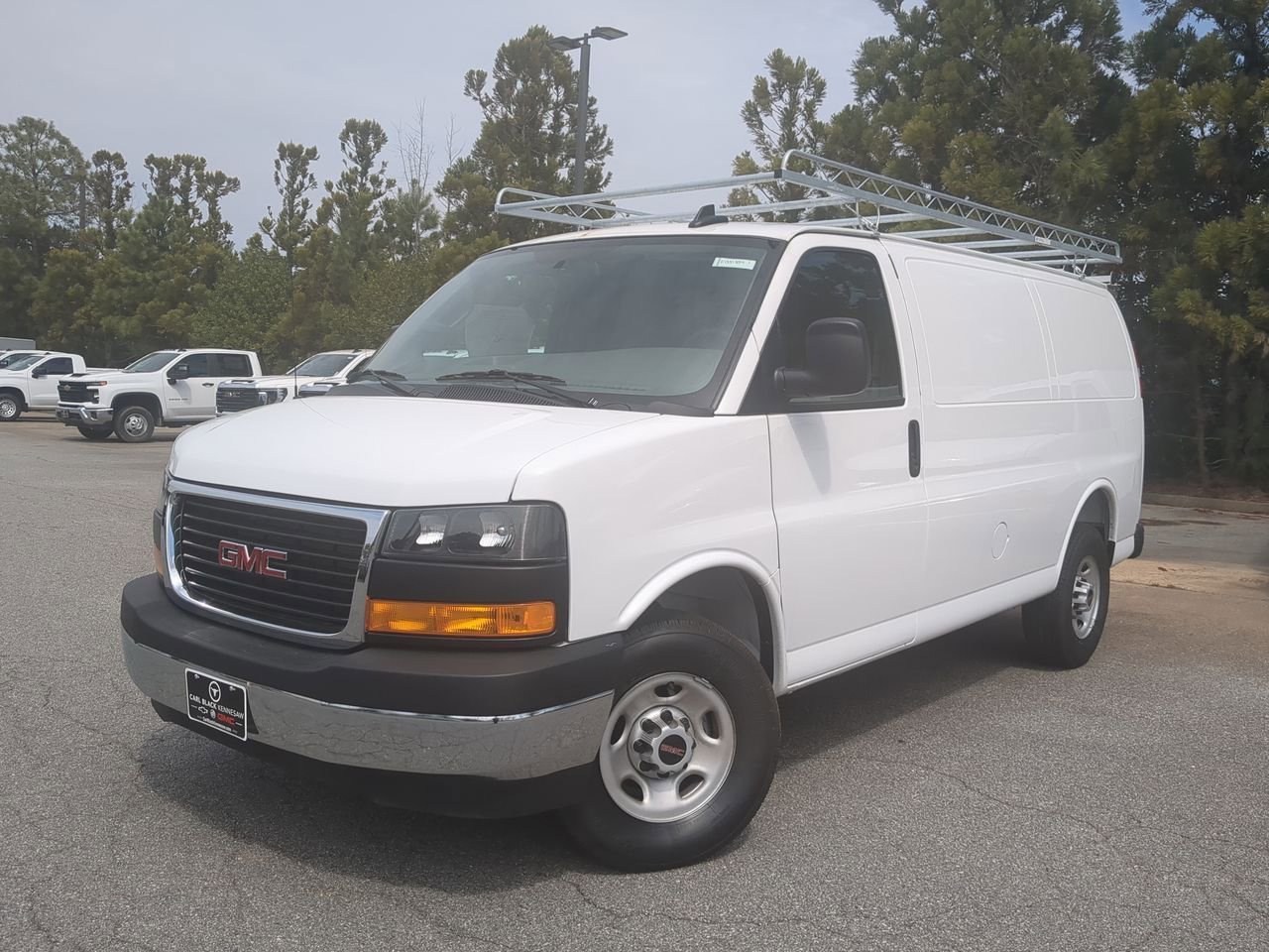 2025 GMC Savana 2500's photo