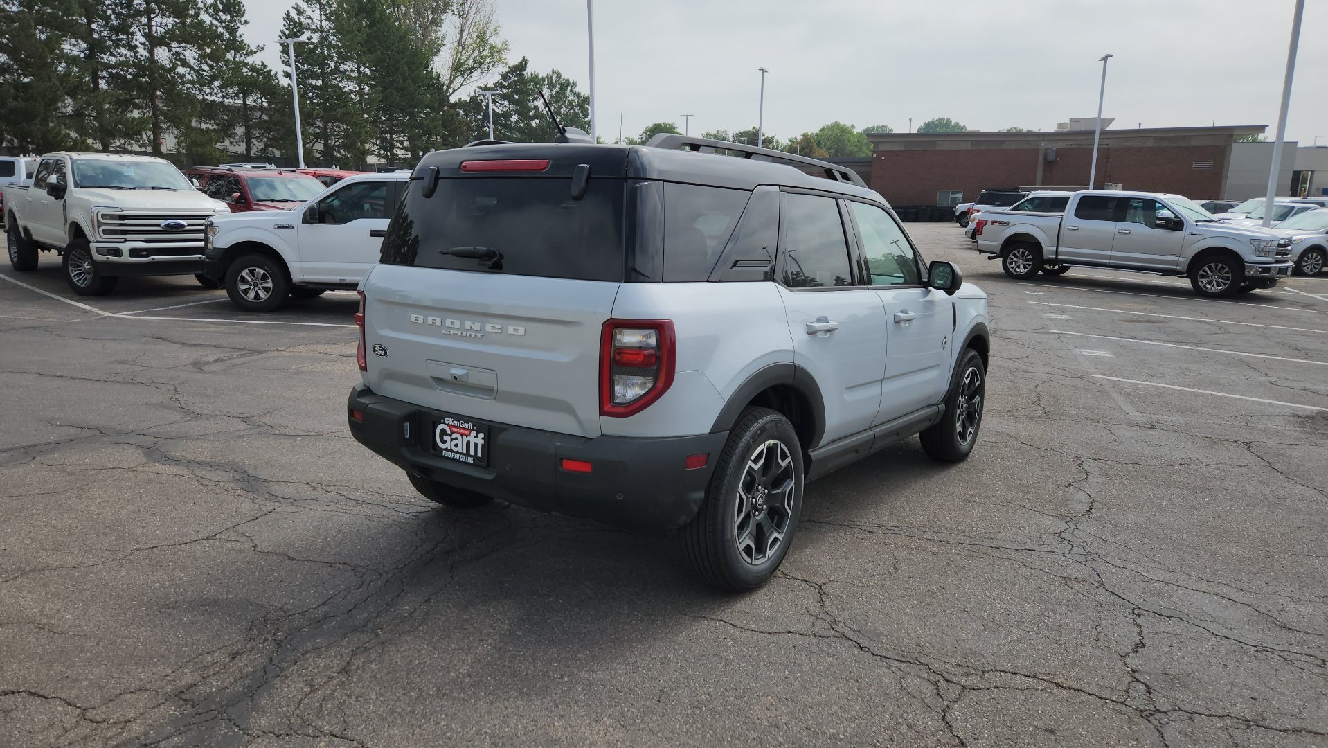 New 2026 Space White Metallic Ford Outer Banks image 6