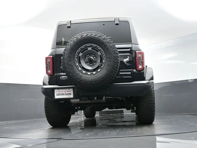 Used 2024 Black Ford Everglades image 39