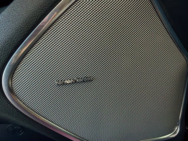 New 2027 Diamond Black Crystal Pearl-Coat Exterior Paint RAM Laramie image 20