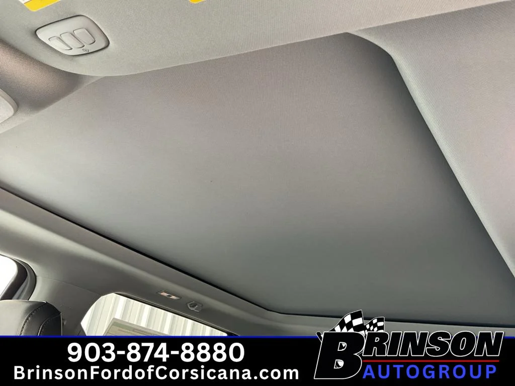 New 2026 Glacier Gray Metallic Tri-Coat Ford F-250® Lariat® image 14