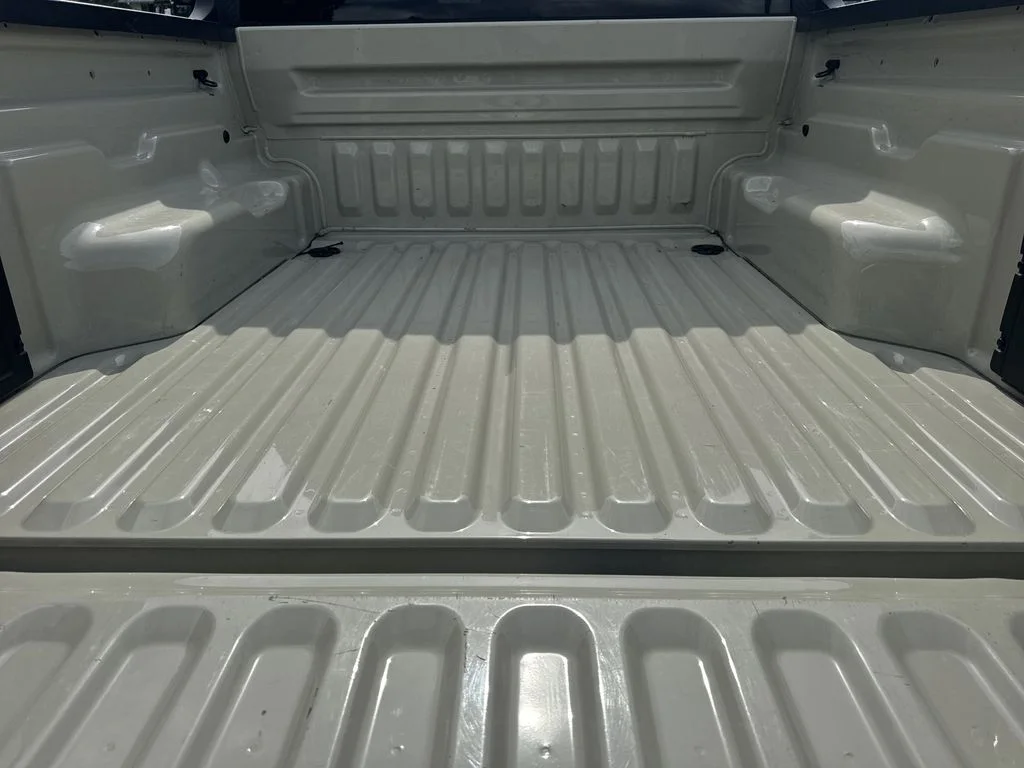 Used 2024  Ford XLT image 18
