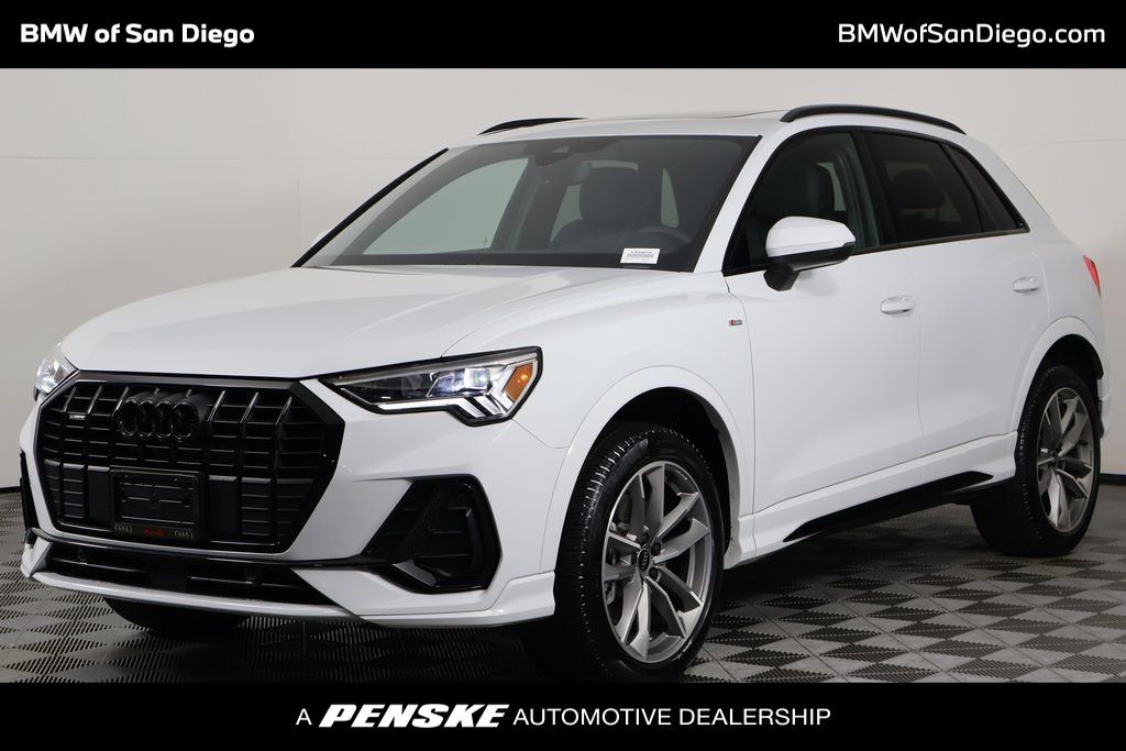 2024 Audi Q3 45 TFSI S Line Premium quattro's photo