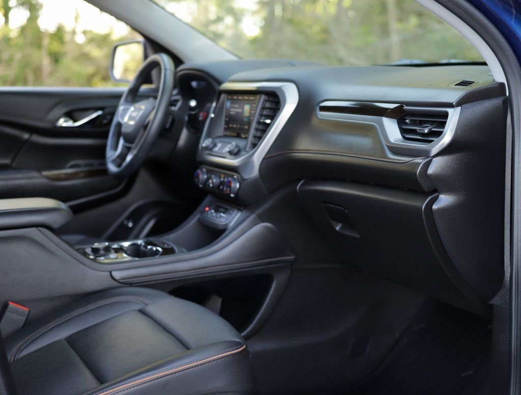 2023 GMC Acadia AT4 - Photo 39