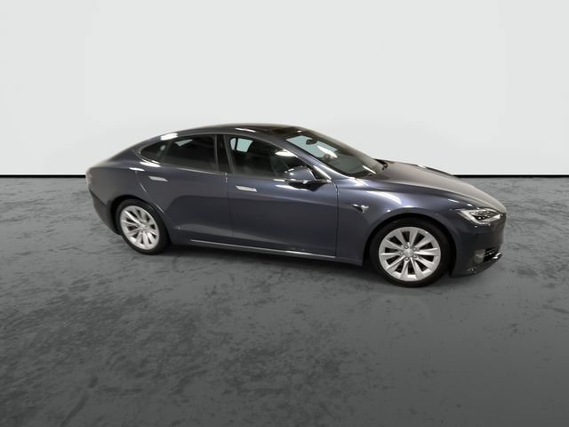 Used 2016 Gray Tesla 90D image 9