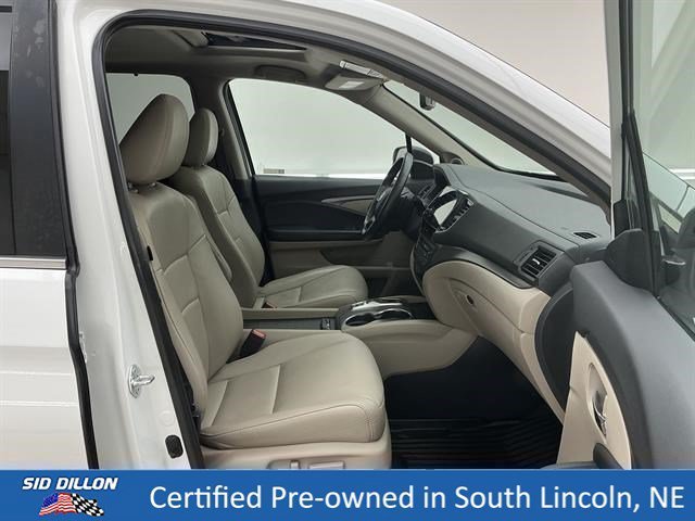 Used 2021 White Honda EX-L image 26